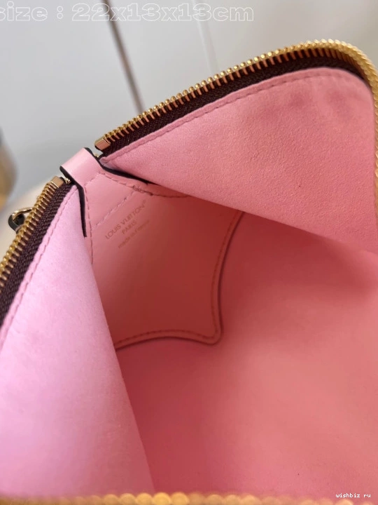 WIS Bloom Pouch-22.5*13*13CM LOUIS VUITTON 0730